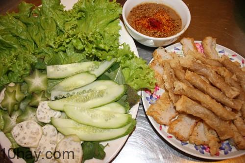 cha-ca-cuon-banh-trang