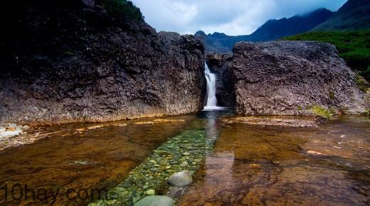 20140914-0527-ho-tien-nu-1