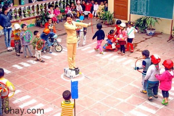 kỹ năng an toàn giao thông cho trẻ