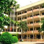 sinh viên nên ở kí túc xá