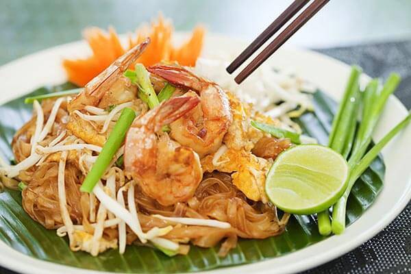 Bạn đã thử hương vị ngon lạ của Pad Thai chưa nào