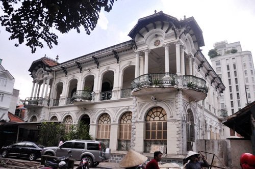 biet-thu-kien-truc-phap