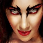 Kiểu trang điểm Halloween