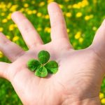 Top 10 cách để bạn trở thành người may mắn