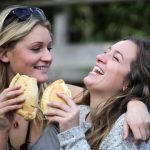 Người khác yêu mến bạn