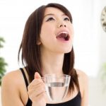 mẹo khử mùi hôi miệng