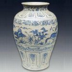 Bảo vật Quốc gia: Bình gốm hoa lam vẽ Thiên Nga