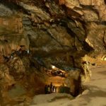 Hang động đẹp - Động Hương Tích uy linh giữa rừng núi bạt ngàn