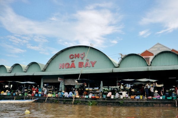 Chợ nổi Ngã Bảy- Hậu Giang