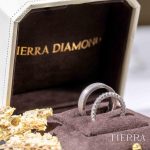 Bí quyết chọn nhẫn cưới kim cương hoàn hảo nhất dành cho cặp đôi trẻ