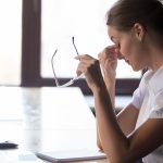 Top 10 tác hại của việc thức khuya đối với sức khỏe và sắc đẹp