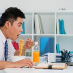 Top 10 thói quen xấu khiến bạn tăng cân không kiểm soát